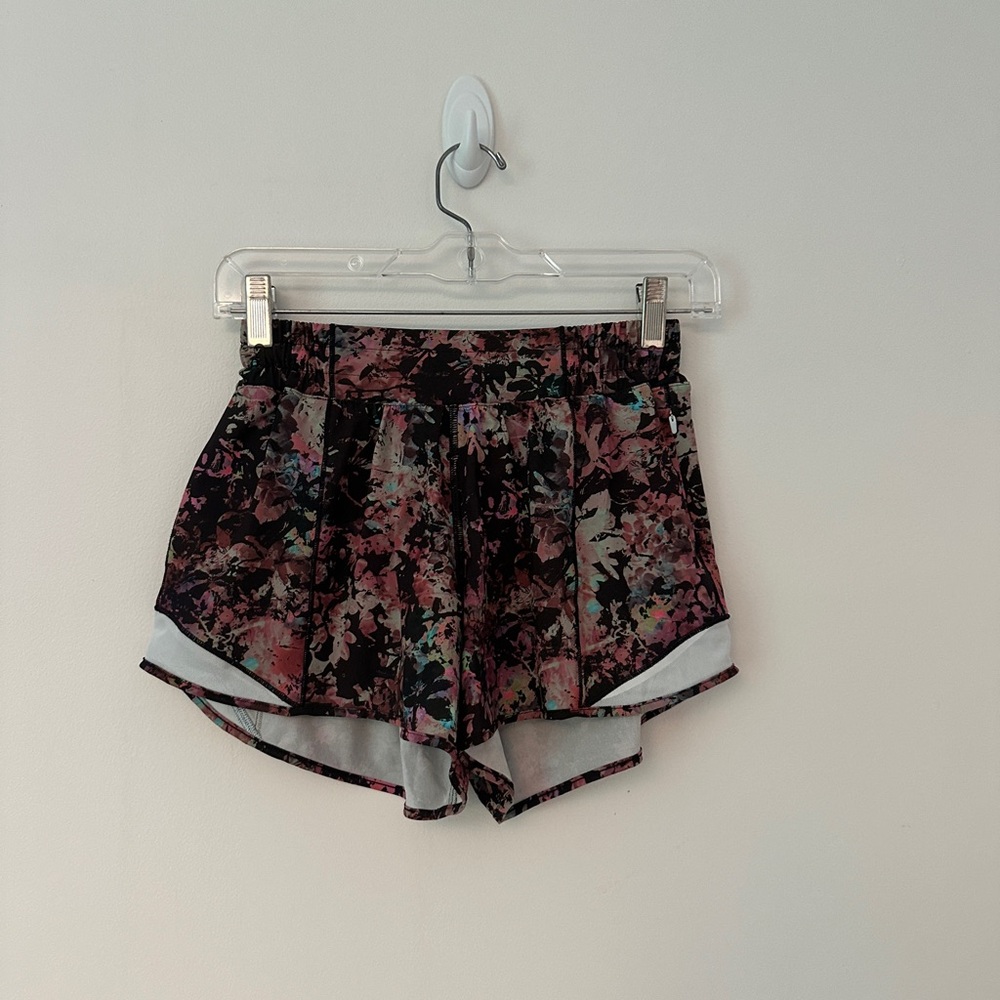 Lululemon Hottie Hot Shorts